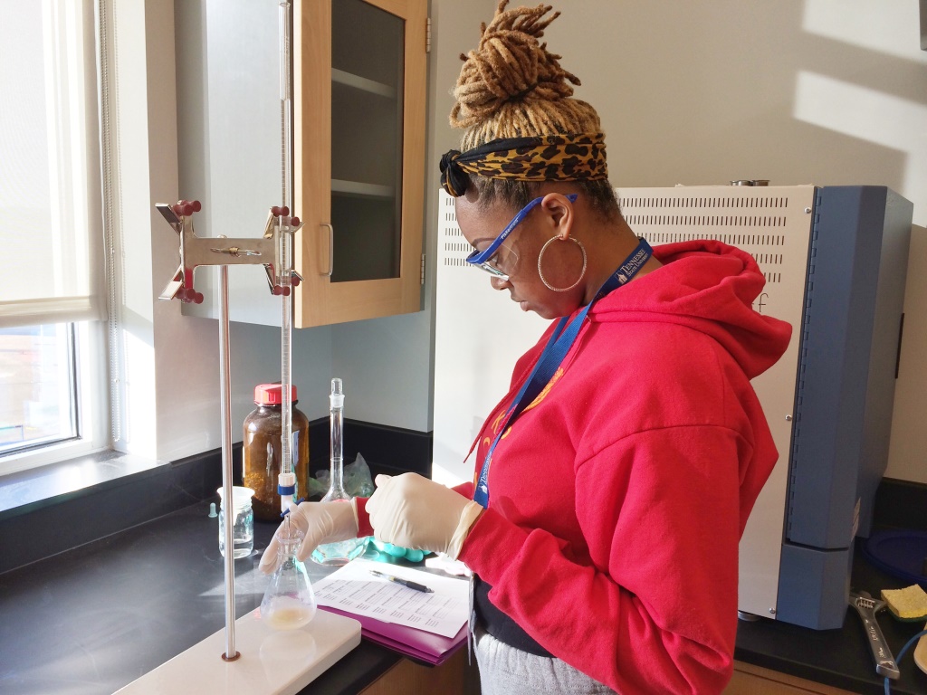 Alexius Dingle performing titration